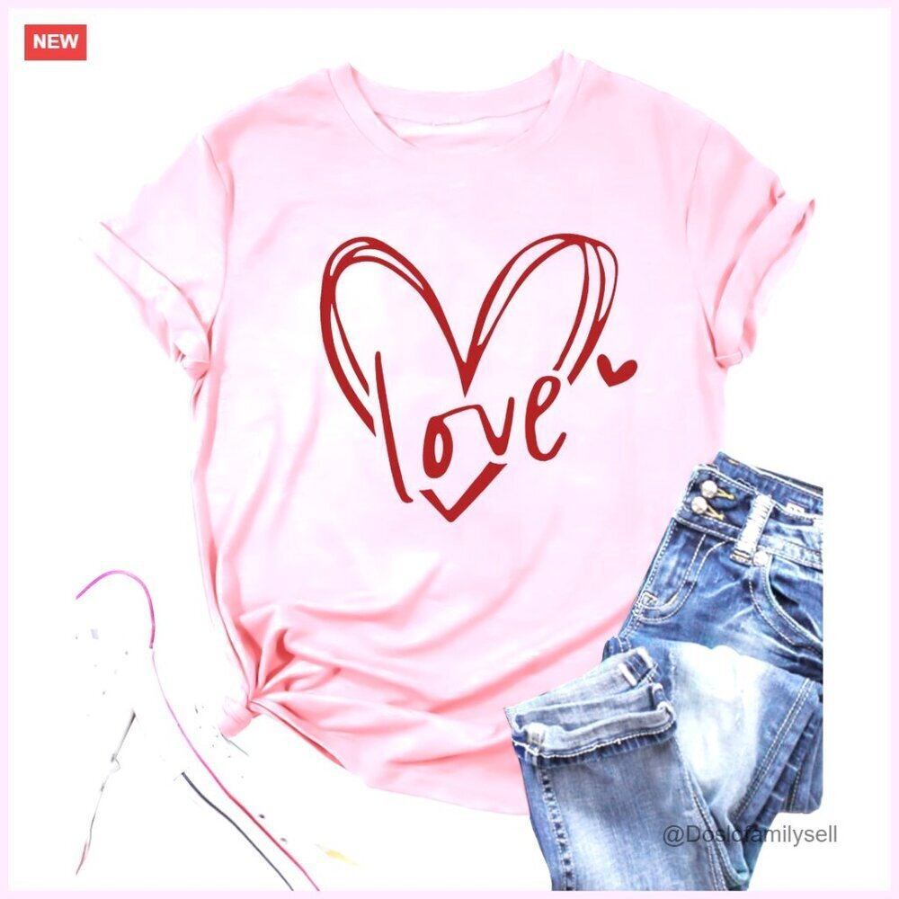 Oversized Love Heart Graphic Tee Valentine's Day Chic Casual T-Shirt